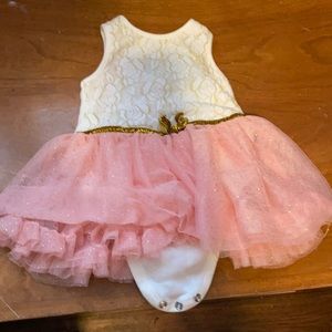 Girls 6-9 month bundle